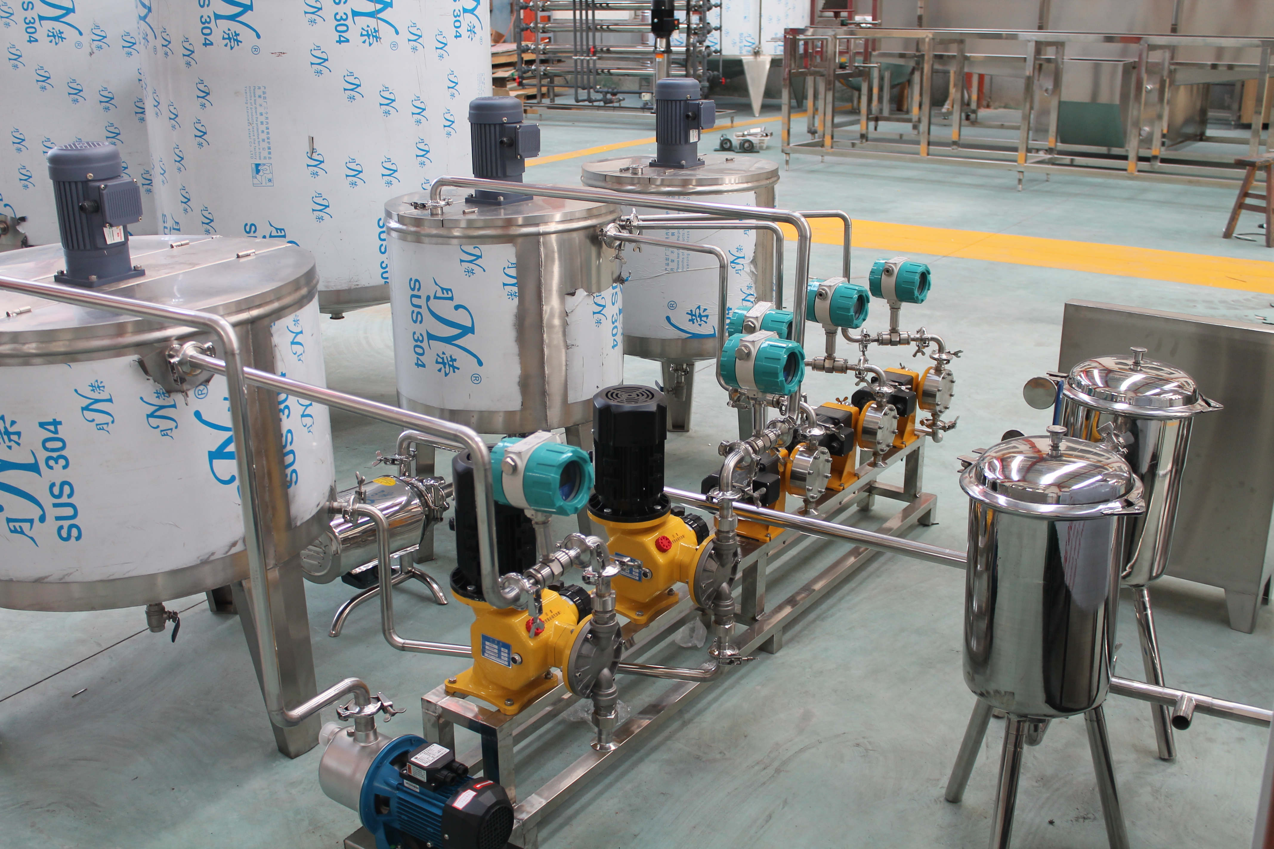 Soft Drink Production Line Buy soft drink processing line, carbonated