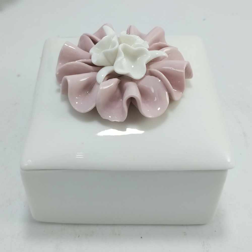 Custom Ceramic Ring Box Jewelry Boxes with Flower Lid Buy white
